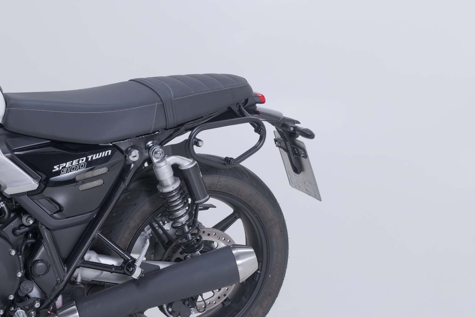 SW-MOTECH / SWモテック SLC サイドキャリア（左側） Triumph Speed Twin 900 (24-)。 | HTA.11.667.10100