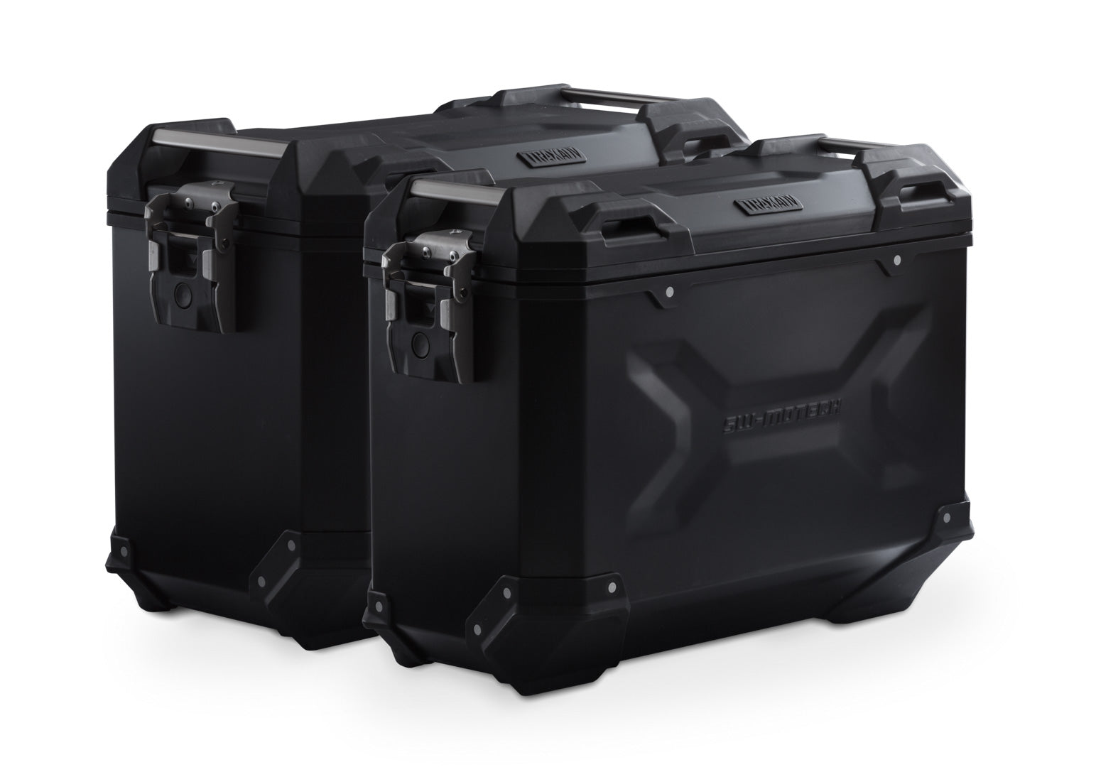 SW-MOTECH / SWモテック TRAX ADV アルミケースシステム ブラック。45/37 リットル。Voge DS625X (24-)用。 | KFT.02.060.70000/B