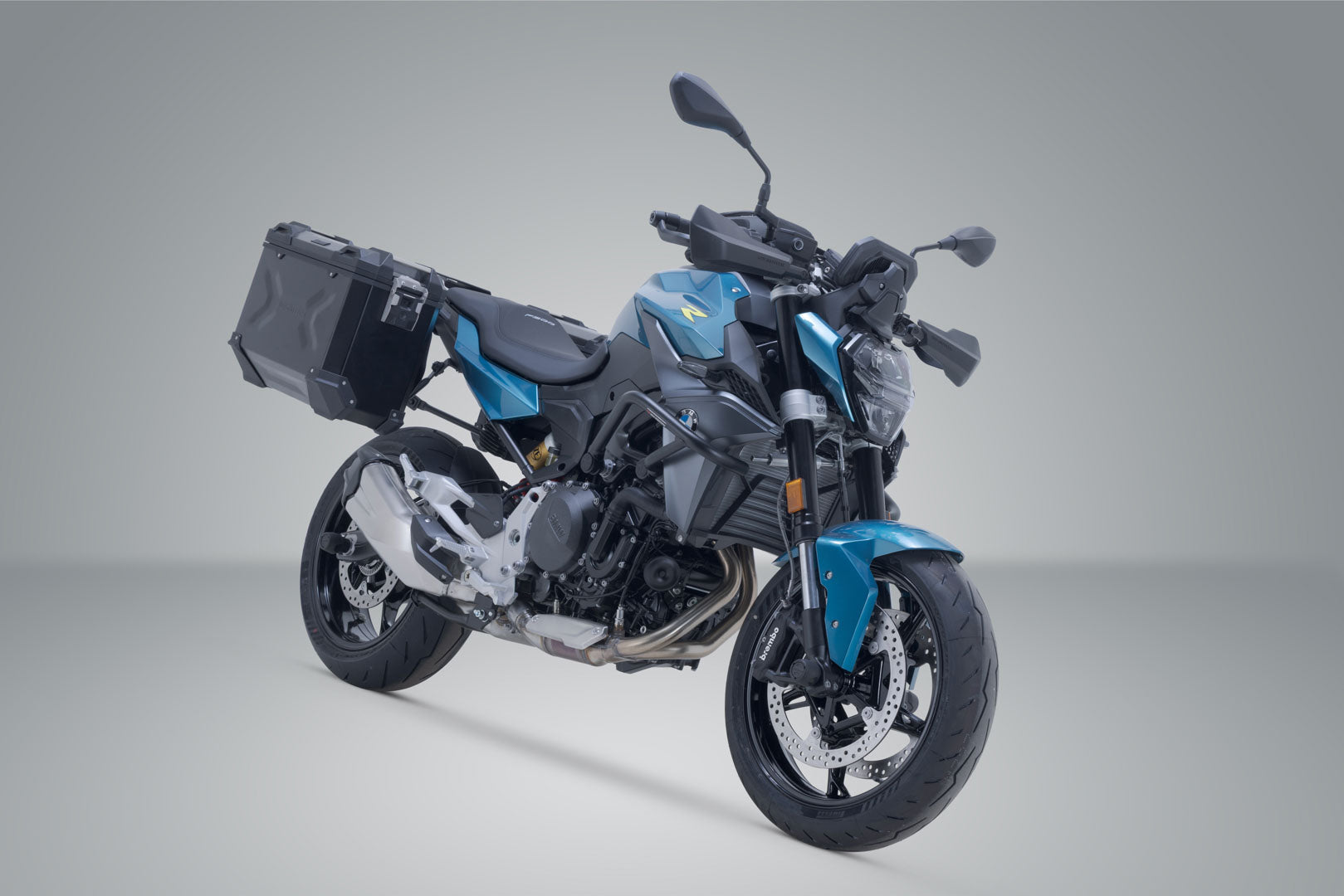 SW-MOTECH / SWモテック TRAX ADV アルミケースシステム ブラック。37/37 リットル。BMW F 900 R / XR (24-)。 | KFT.07.949.70200/B