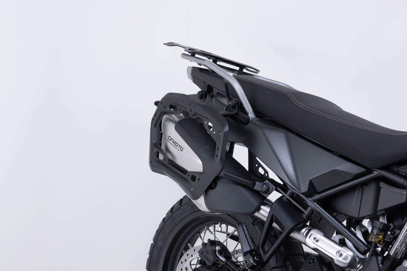 SW-MOTECH / SWモテック TRAX ADV アルミケースシステム シルバー 45/37 リットル. CFMoto 800MT-X (24-)。 | KFT.10.057.70000/S