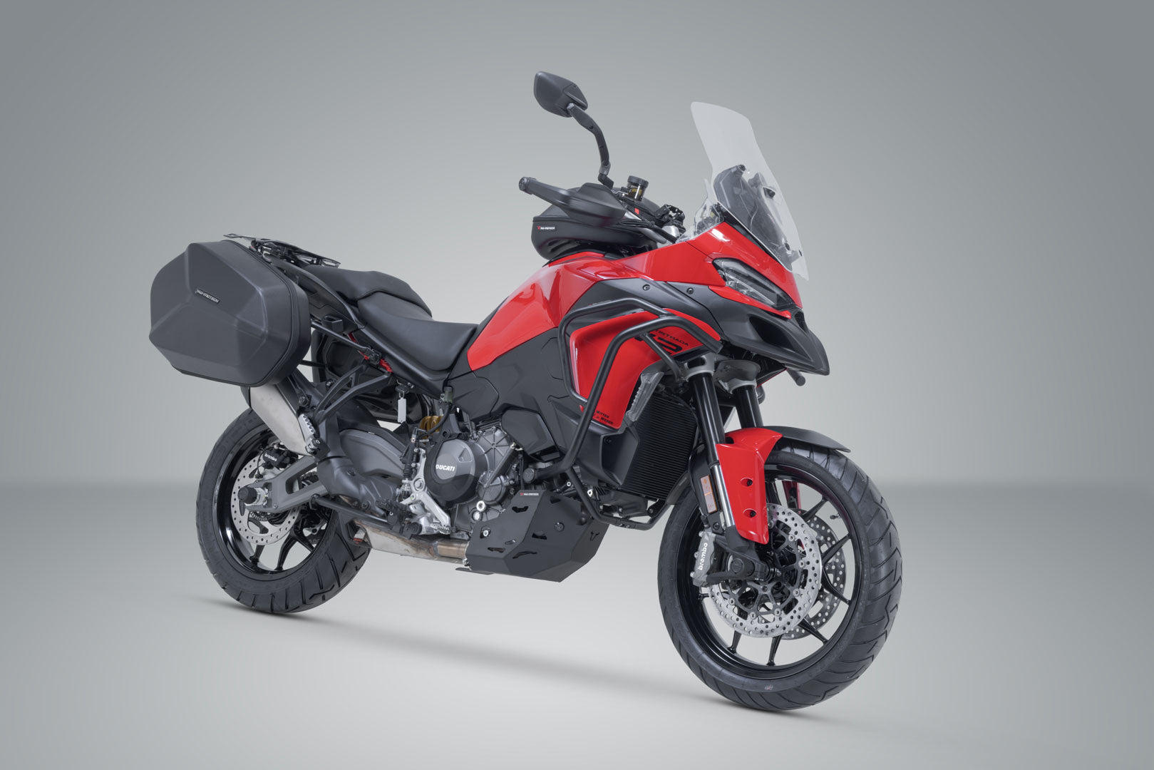 SW-MOTECH / SWモテック AERO ABS サイドケースシステム 2x25 リットル。Ducati ムルティストラーダ V2 / V2 S (24-)。 | KFT.22.807.60100/B
