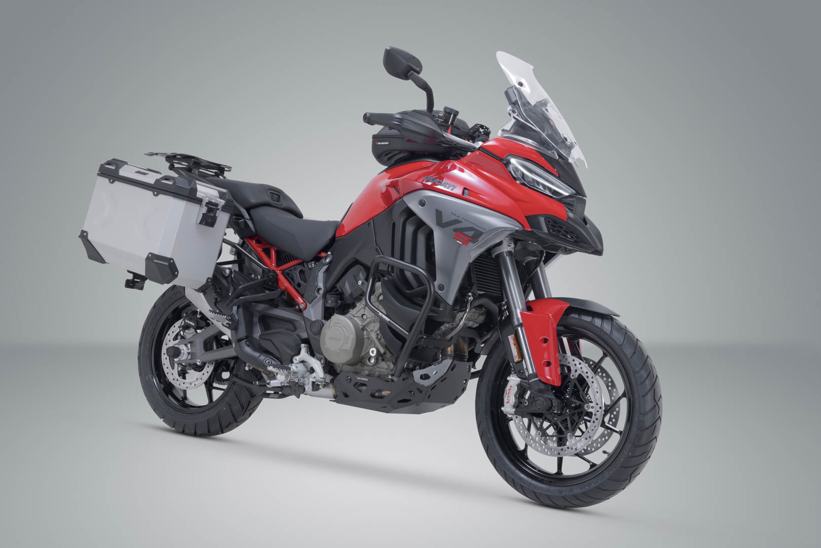 SW-MOTECH / SWモテック TRAX ADV アルミケースシステム シルバー 45/45 リットル. ドゥカティ・Multistrada V4 (20-). | KFT.22.822.70102/S