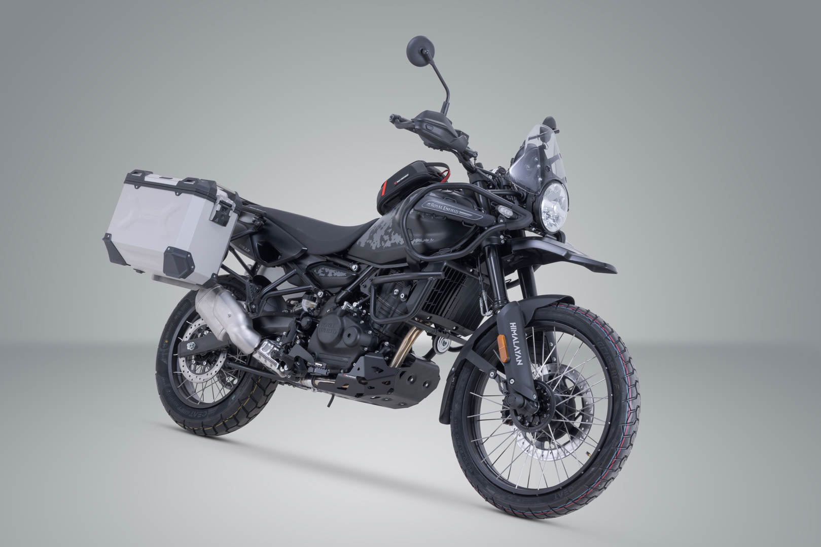 SW-MOTECH / SWモテック TRAX ADV アルミケースシステム シルバー 37/37 リットル. ヒマラヤン 450 ラリー (25-)。 | KFT.41.620.70200/S