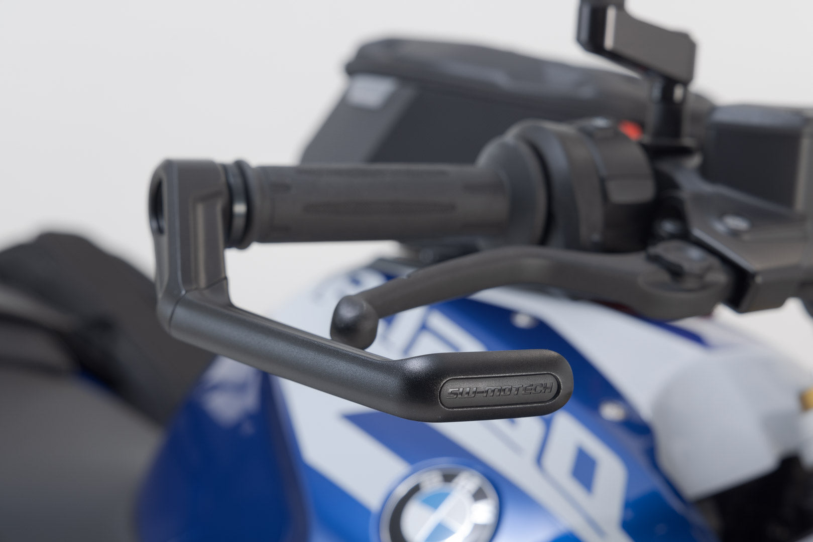 SW-MOTECH / SWモテック レバープロテクター（ブラック）。BMWモデル用。 | LVG.07.913.10001/B