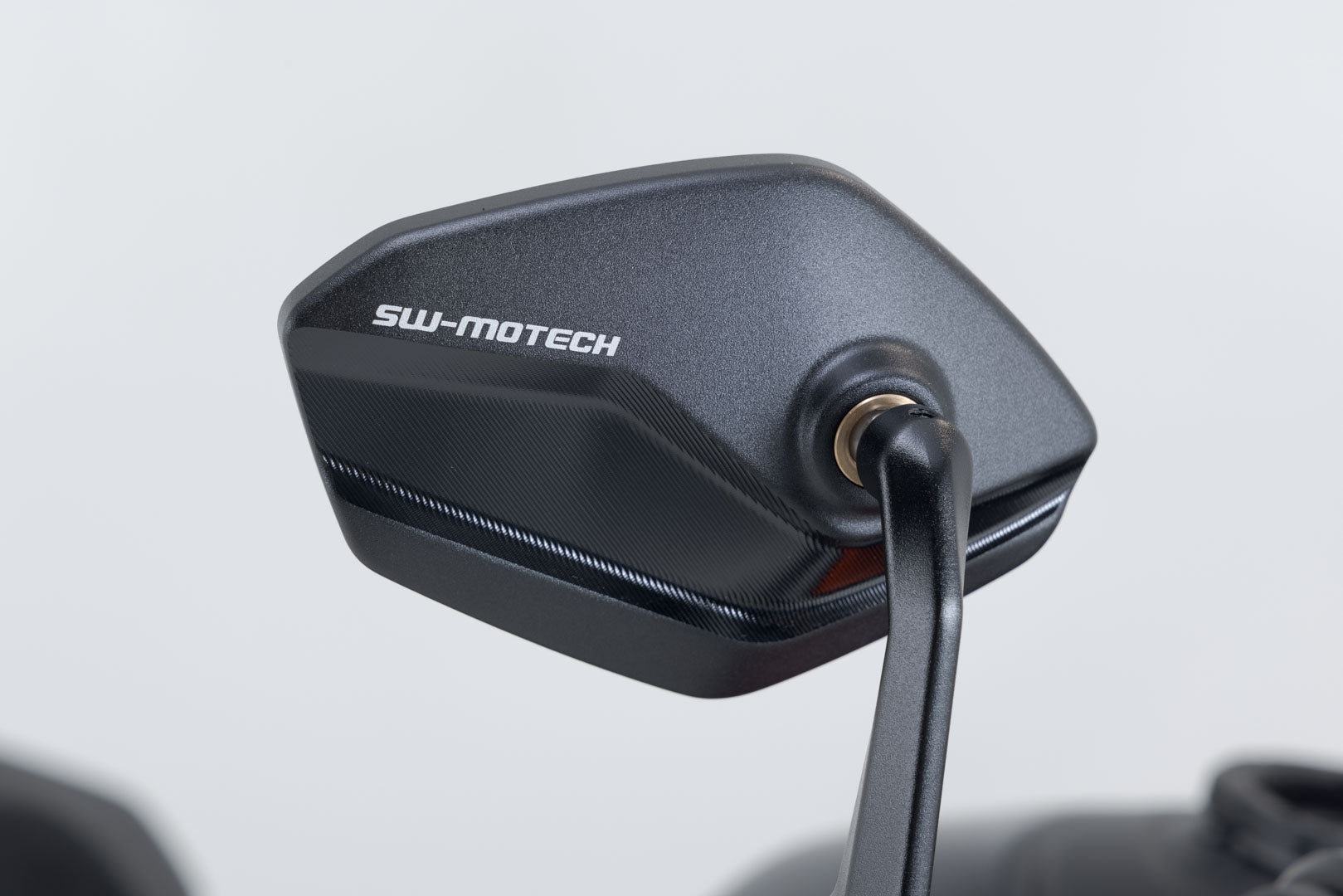 SW-MOTECH / SWモテック KTM 790/890/990 Duke、1290 Super Duke R用ハンドルエンドミラー。 | MIR.04.641.10000