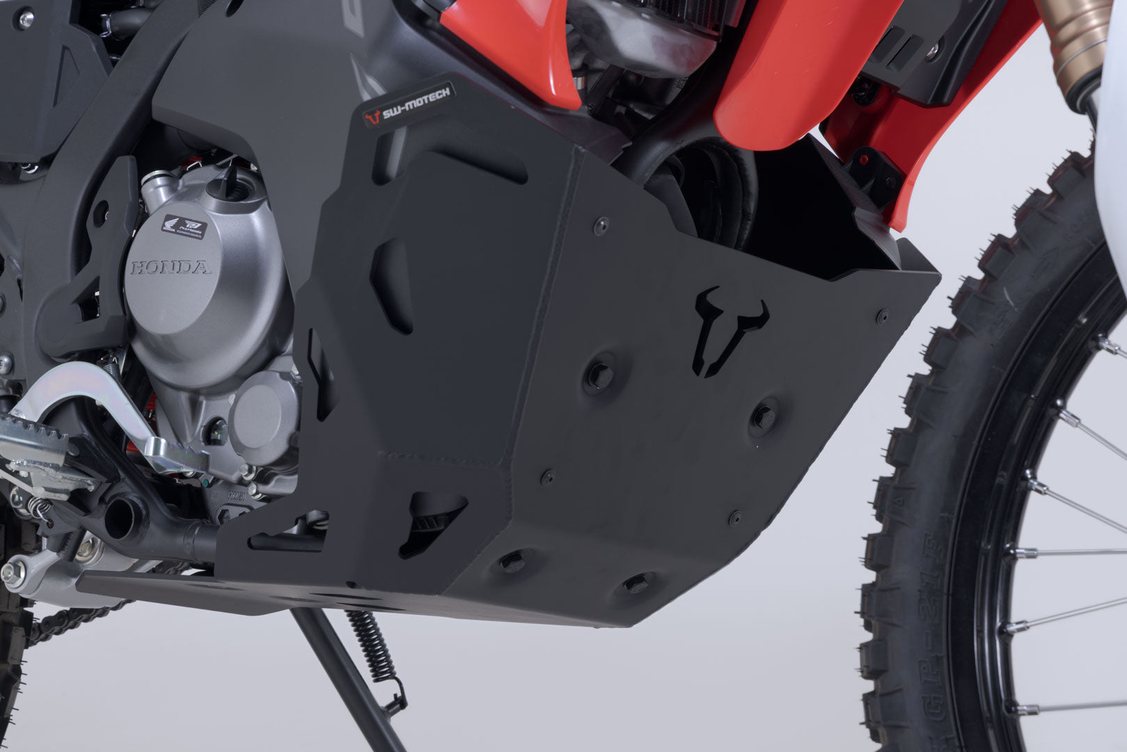 SW-MOTECH / SWモテック エンジンガード（ブラック）。Honda CRF300 ラリー（24-）。 | MSS.01.978.10000/B