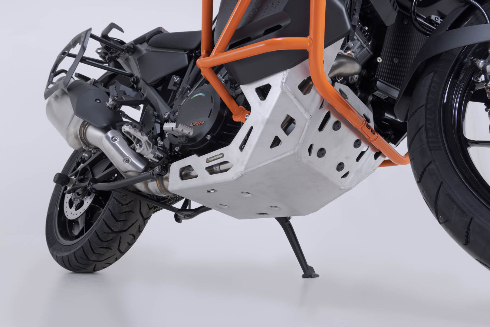 SW-MOTECH / SWモテック エンジンガード（シルバー）。KTM 1290 / 1390 Super Adventure（21年以降）。 | MSS.04.835.10003/S
