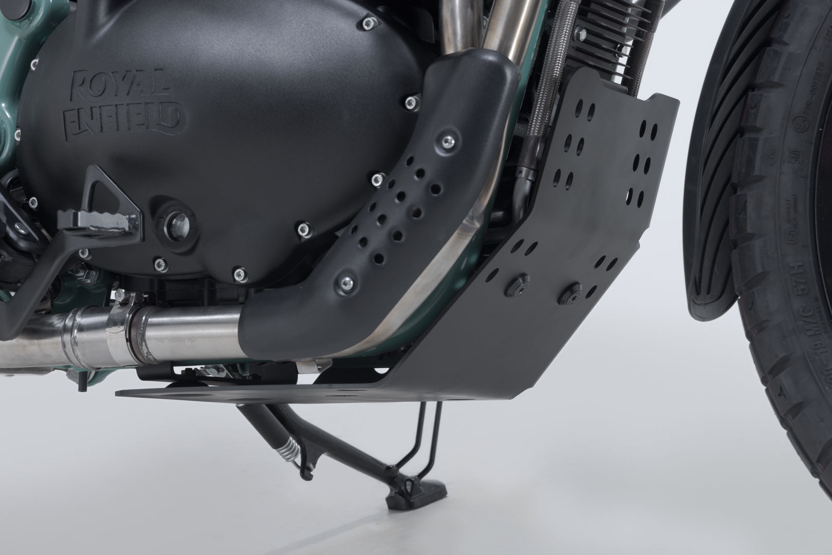 SW-MOTECH / SWモテック エンジンガード（ブラック）。ロイヤル・エンフィールド ベア 650 (23-)。 | MSS.41.010.10000/B