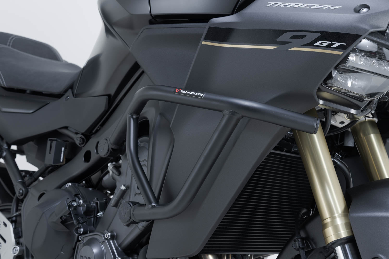 SW-MOTECH / SWモテック ブラック・クラッシュバー。Yamaha・トレーサー 9 GT / GT+ (24-)。 | SBL.06.597.10000/B