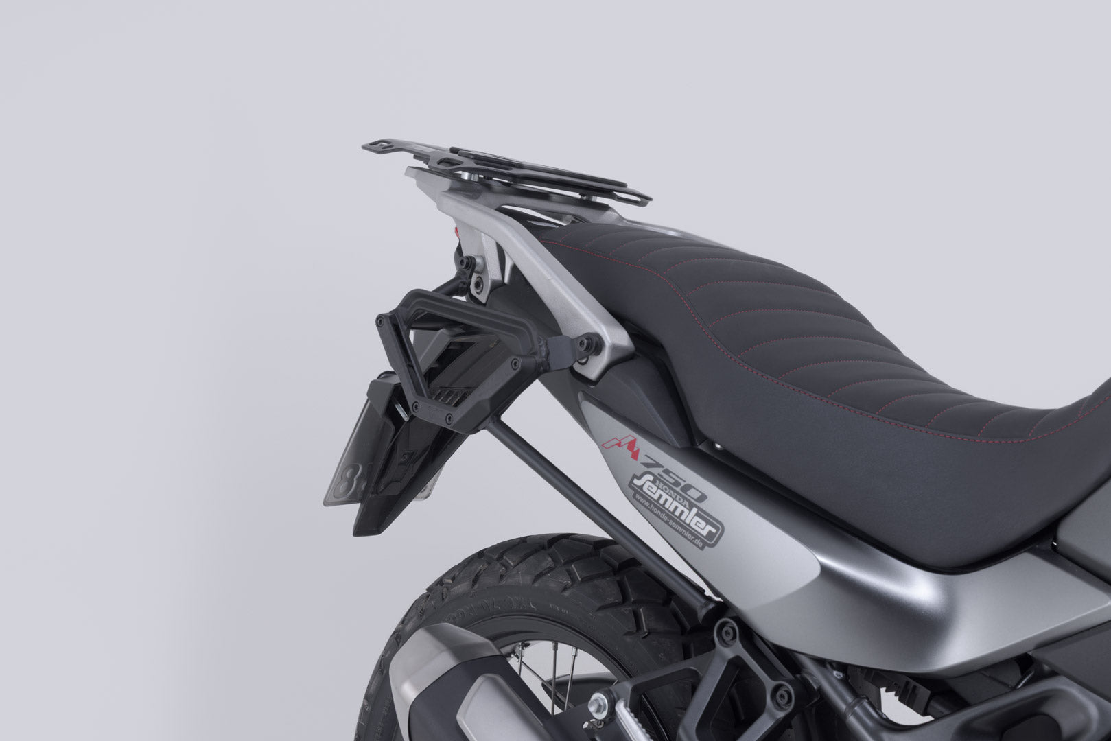 SW-MOTECH / SWモテック V-LOC サイドキャリア（右側） Honda XL750 トランスアルプ (22-)。 | VMC.01.070.11000