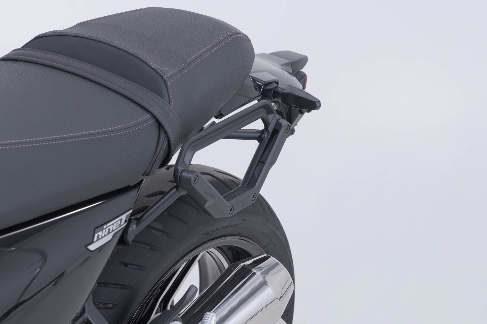 SW-MOTECH / SWモテック V-LOC サイドキャリア（左側） BMW R 12 S / R 12 nineT (23-)。 | VMC.07.968.10000