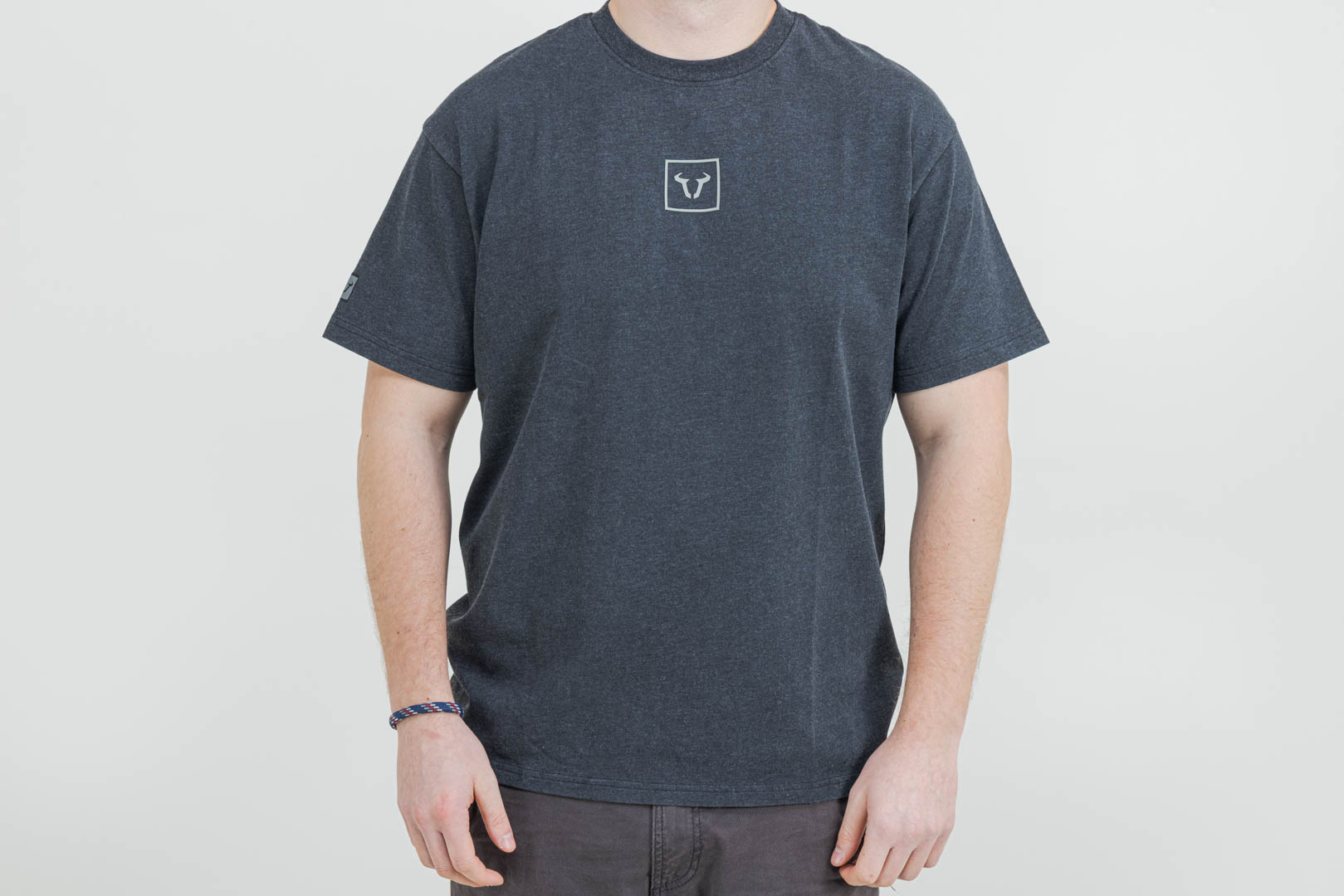 SW-MOTECH / SWモテック ユニセックスTシャツ – Riders Line ダークグレー。オプティックウォッシュ。ユニセックス。サイズS。 | WER.BKL.036.S.10000