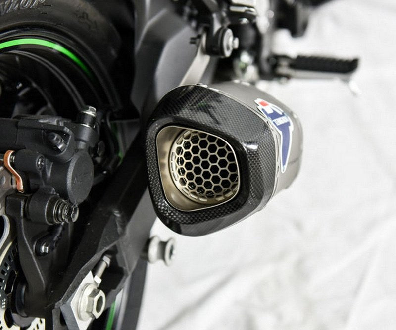 Termignoni / テルミニョーニ RELEVANCE D70 スリップオン チタン  スリーブ: チタン | K086094SO04