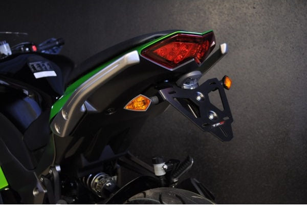 Top-Block / トップブロック ライセンスプレートホルダー KAWASAKI Z1000SX (11-14) | SPEK30