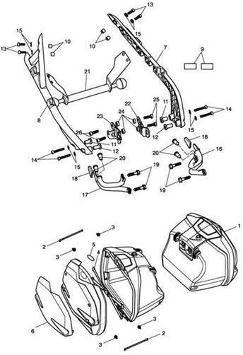 Triumph Infill Panel Pannier | T2350650-CM