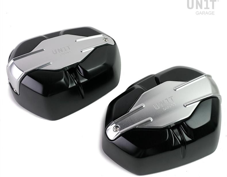 Unitgarage / ユニットガレージ Pair of Unitgarage valve covers | 1639BL-1680