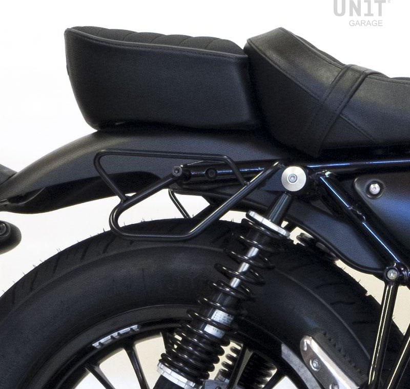 Unit Garage / ユニットガレージ 右 フレーム Moto Guzzi V9 Bobber | COD. 2250DX