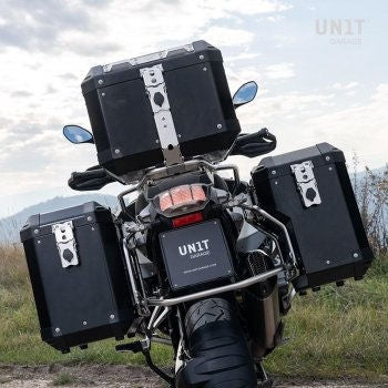 Unitgarage / ユニットガレージ Aluminium Panniers Atlas 41L  exhaust side | AL2E-BL