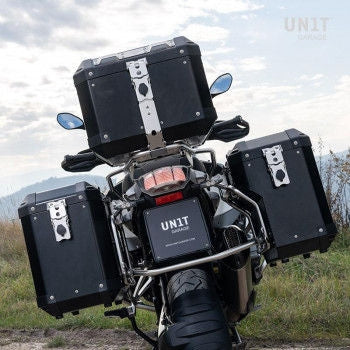 Unitgarage / ユニットガレージ Atlas 36L Aluminum Top Case | AL4-BL