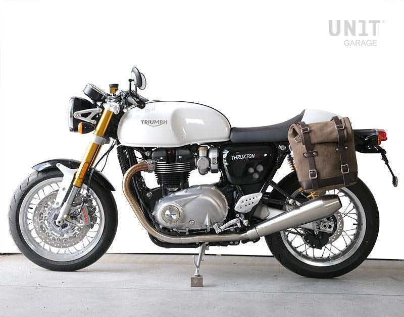 Unitgarage / ユニットガレージ Waxed suede side pannier Scram 22L-30L + Left Subframe Triumph Thruxton & Thruxton R 1200 (2016 until now) | U202-1020SX