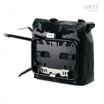 Unitgarage / ユニットガレージ Khali side pannier in TPU 35L - 45L + Aluminum plate mountable on Atlas or similar frame | UG002-AL0-atlas-or-similar-frame