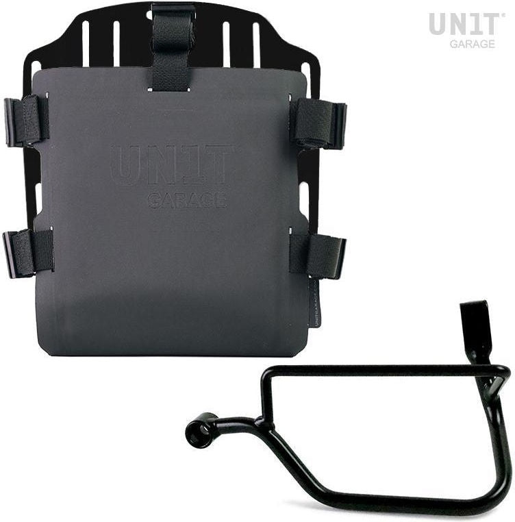 Unitgarage / ユニットガレージ Aluminum bag holder with adjustable front in Hypalon and Quick Release System + subframe Street Twin 900 (2016 until now) | UG007-U000-1017SX