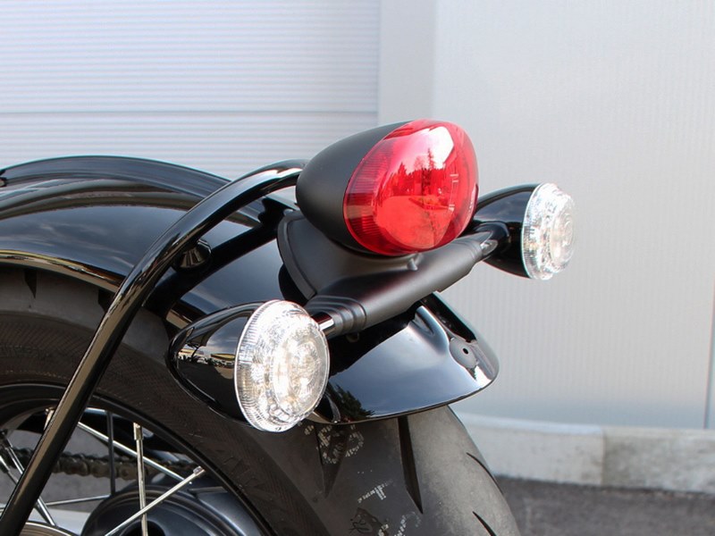 Wunderkind / ワンダーカインド リテーナープレート オリジナル テールライト + インジケーター  Triumph Bobber 2017- (ブラック) | 105691-F15