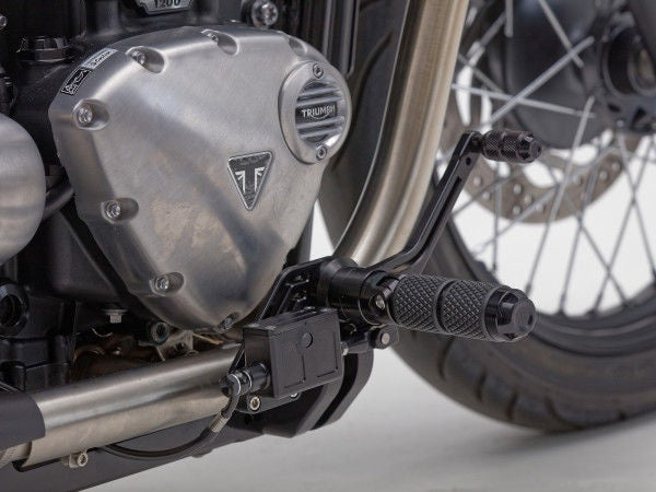 Wunderkind (ワンダーカインド) フォワードコントロールフットレストセット Triumph ブラック | 106503-F15