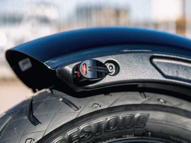 Wunderkind (ワンダーカインド) インジケーター/テールライトコンビ 2Stripes INB1R ブラック | 106618-F15