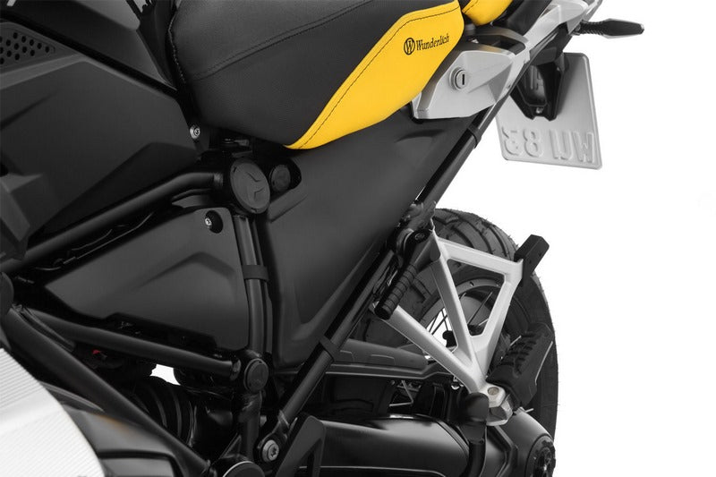 Wunderlich / ワンダーリッヒ frame cover (with opening for socket) - black | 20800-602