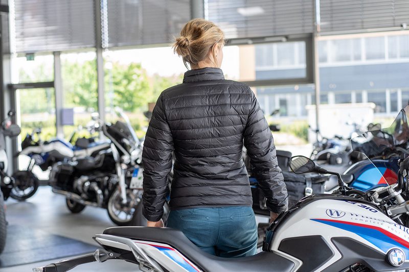 WUNDERLICH / ワンダーリッヒ レディース ダウンジャケット - XXL - ブラック | 25258-150