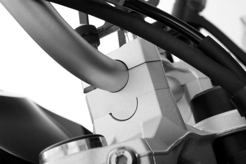 Wunderlich / ワンダーリッヒ Ergo ハンドルバーライザー For Models With Bmw Sat Nav - シルバー | 25803-101