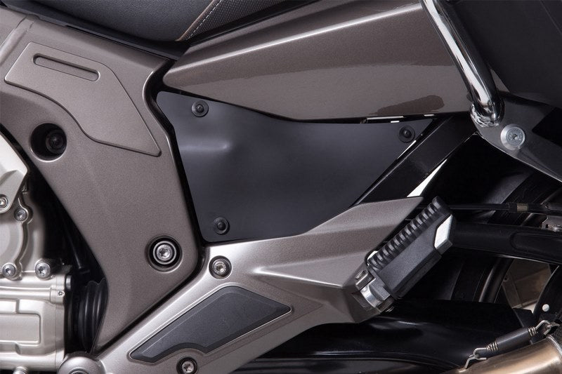 Wunderlich / ワンダーリッヒ Side Cover Kit  Black | 35420-002