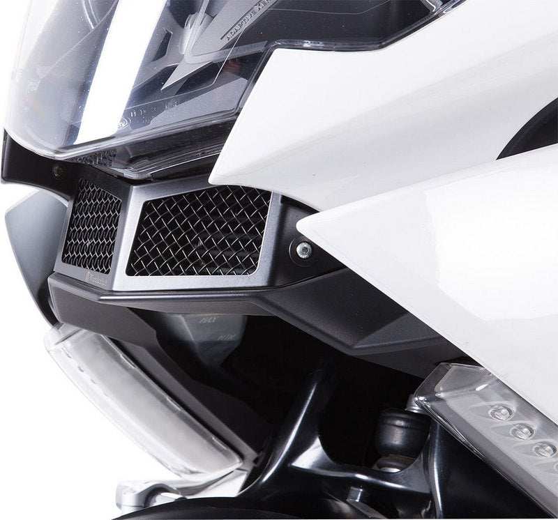 Wunderlich / ワンダーリッヒ Oil Cooler Protection Grill - Black | 41180-002