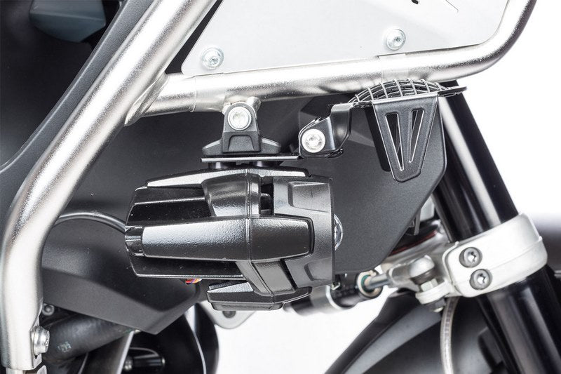 Wunderlich / ワンダーリッヒ Auxiliary Light Protection Grill For Original Bmw - Black | 42839-002