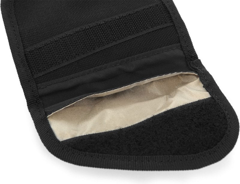 Wunderlich / ワンダーリッヒ key pouch with RFID blocker - black | 44115-922