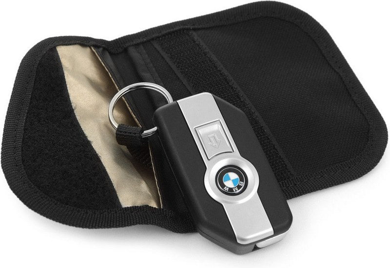 Wunderlich / ワンダーリッヒ key pouch with RFID blocker - black | 44115-922