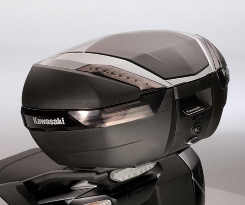 Kawasaki / カワサキ KQR™ 47 LITER トップケース | 999940481 Kawasaki / カワサキ KQR™ 47 LITER トップケース | 999940481