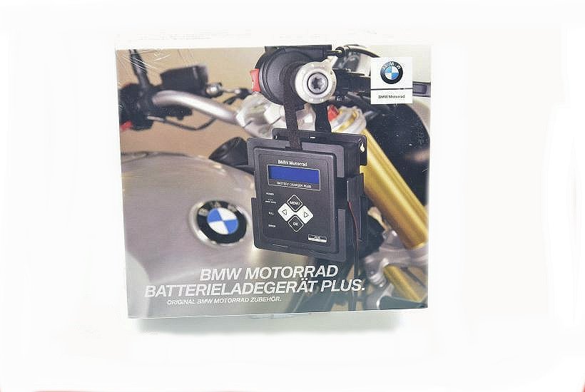 BMW 純正 BMW Motorrad バッテリー充電器 プラス | 77022470950