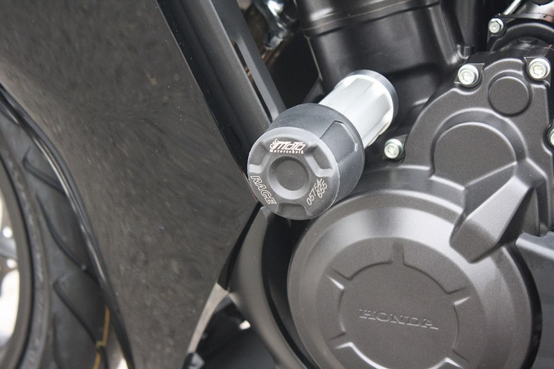 GSGモトテクニック クラッシュパッドセット アタッチメント ブラックアノダイズド Honda CBR 500 R (2013-2015) | 406028570-H47-SH GSGモトテクニック クラッシュパッドセット アタッチメント ブラックアノダイズド Honda CBR 500 R (2013-2015) | 406028570-H47-SH