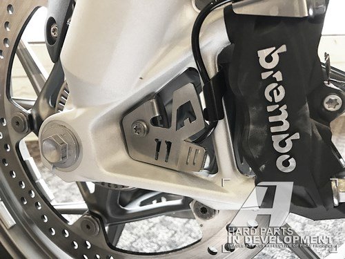 Altrider / アルトライダー ABS Sensor Guard for the BMW R 1200 Water Cooled - Silver | R113-0-1123