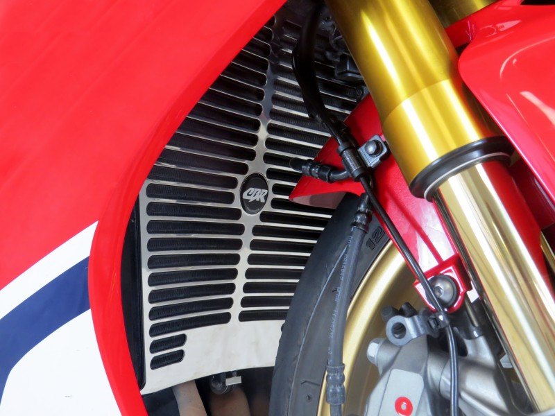 Powerbronze / パワーブロンズ クーラーグリル HONDA ,CBR1000RR, 17-19, ブラック | 550-H103-003