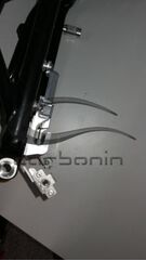 Carbonin / カーボニン ブラケット エアボックス OEMサブフレーム (2 Pcs) BMW S 1000 RR | IN404B