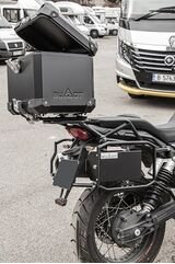 Bumot （ビュモト）Defender EVO Pannier System for Moto Guzzi V85TT  | 116E-06