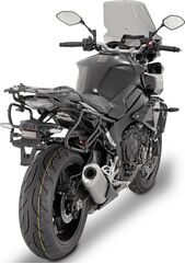 GIVI / ジビ Windscreen for Yamaha MT-10 16-20 color light smoke, dim. HxW 53,5x42 cm, fits oe headlight fairing | D2129S