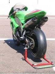 Bodis（ボディス）スリップオンマフラー セット Y-パイプ ステンレス/フルチタン Oval Q2C EU公道走行認可 for ZX-10R(06-07) | KZX10R-038