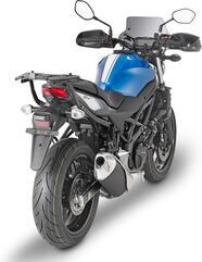 GIVI / ジビ Screen for Suzuki SV 650 16-, color black with smoke screen, dim. HxW 28,5x36 cm, fitting kit included | A3111