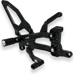 CNC Racing / シーエヌシーレーシング Adjustable rearsets Ducati Streetfighter V4 | PE409