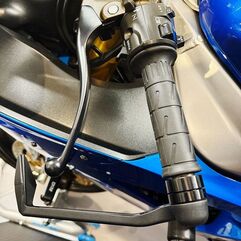 GBRacing / ジービーレーシング M8 スレッド クラッチレバーガード, 5mmスペーサー、6mmリセス、160mmモールド | CLG-M8-S5-B5-R6-A160-GBR