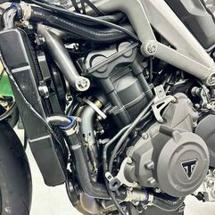 Samco Sport / サムコスポーツ ラジエーターホースキット ブラック トライアンフ Daytona Moto2 765 Limited Edition 2019 - 2022 6 ピース | TRI-22-BK